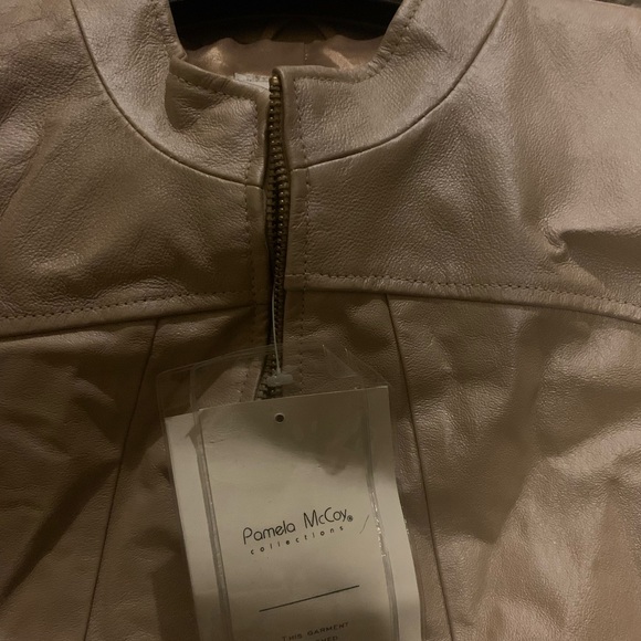 Leather jacket and skirt, size 1X, 100% genuine leather, Pamela McCoy. - Picture 4 of 5